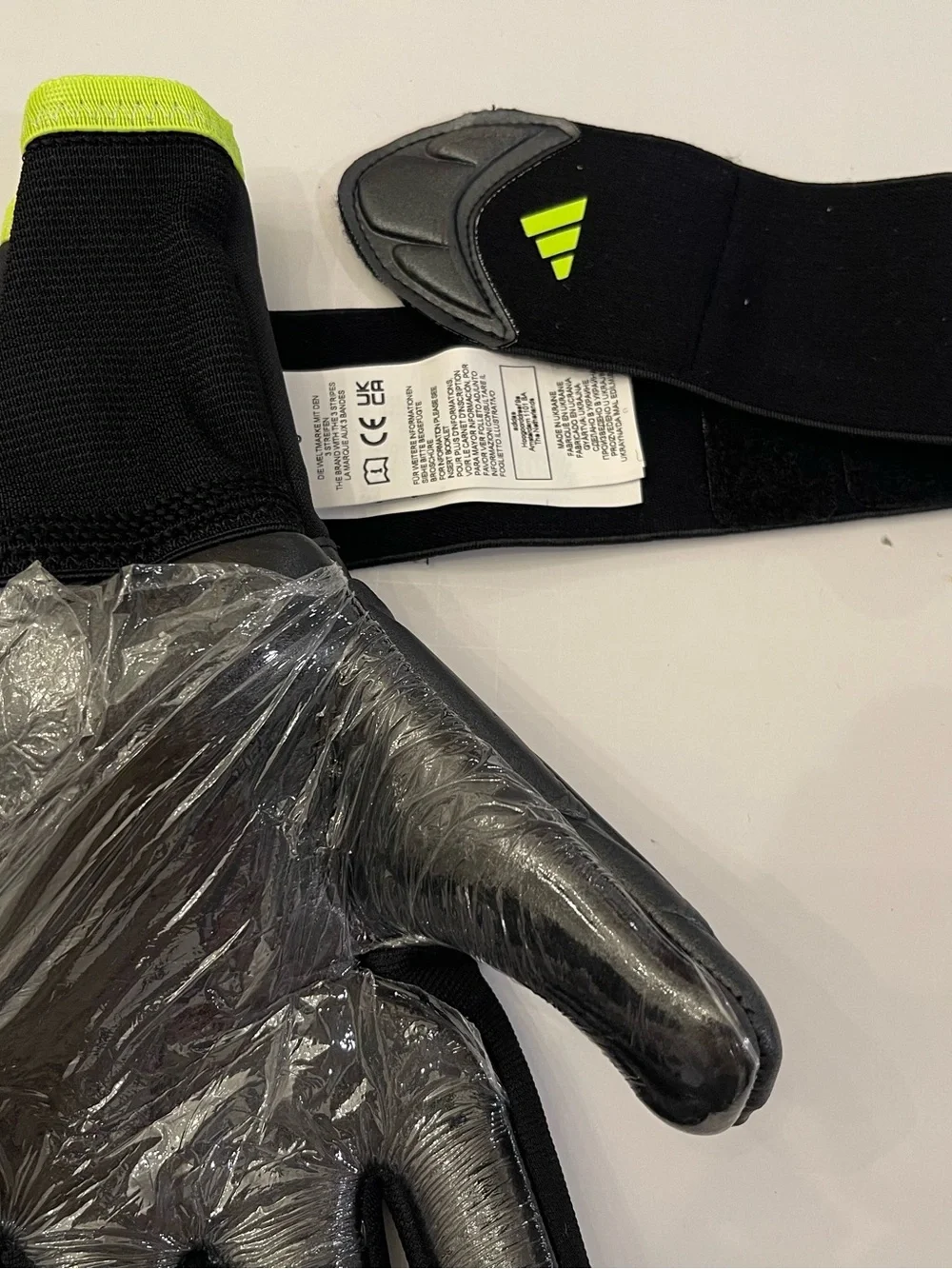 Men’s Adidas Copa Pro Soccer Goalkeeper Gloves Black